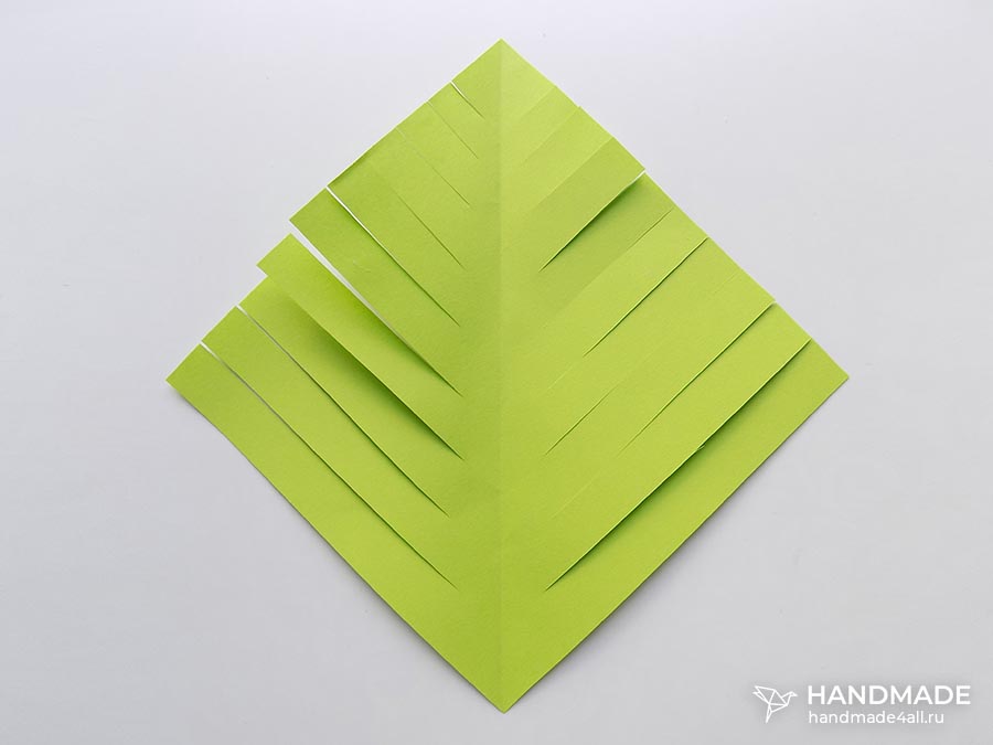 Как сделать елку из бумаги